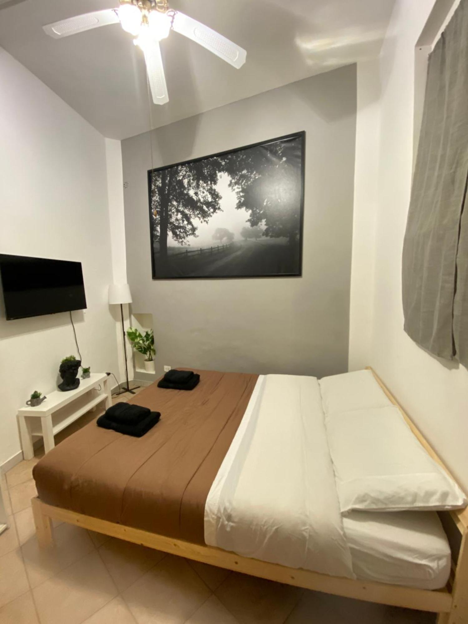 El Punto Apartment Рим Екстериор снимка