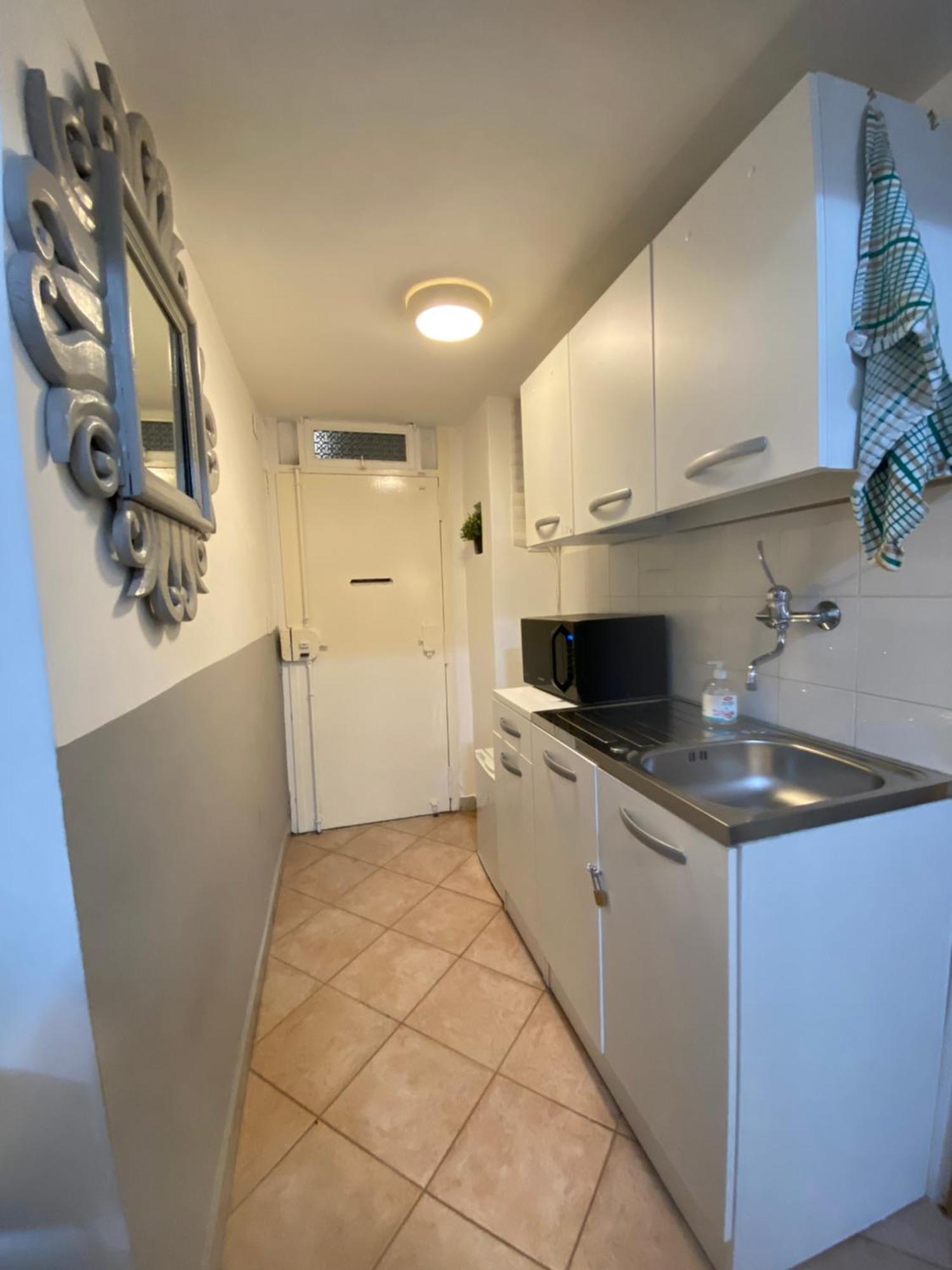 El Punto Apartment Рим Екстериор снимка